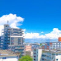 中伊ゆう