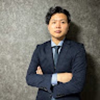 万井拓馬
