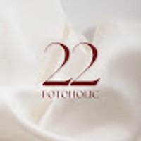 22 Fotoholic Studio