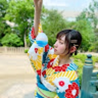 小林万梨花