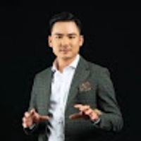 Hoàng Tùng Nguyễn