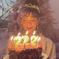 中西優里