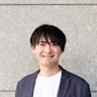 山口央士朗