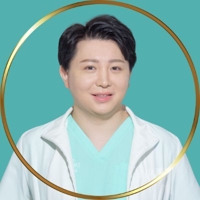 土門駿也｜宇都宮の美容外科医