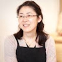 益子あかね