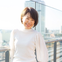 三石 由佳