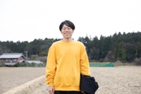 山岡亮