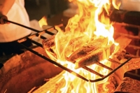 藁焼き処 火々