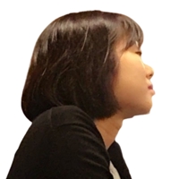 SNSディレクター あおい