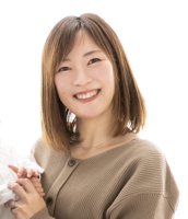 中村友香里