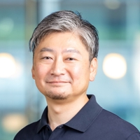 狩野慎一郎