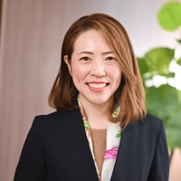 長谷川 梢 | 経営コンサルタント