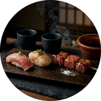 寿司、和食店の女将
