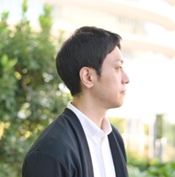 春瀬 拓也