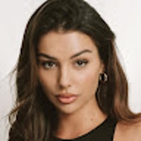 Emili Queen