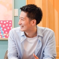 山根　真一郎