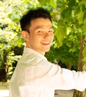 鷲﨑陸也